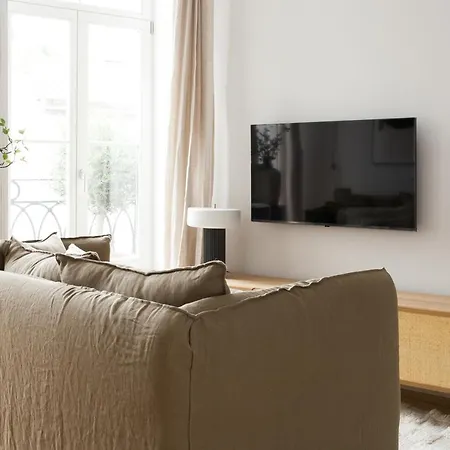 Viva Merchant's Way *