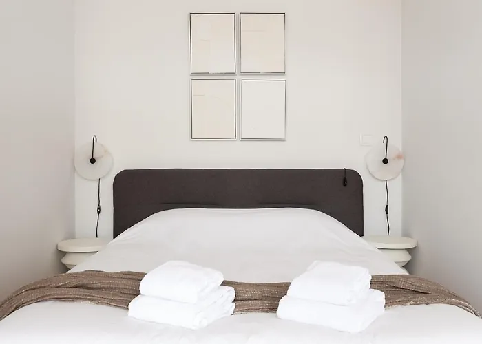 Viva Merchant's Way Porto